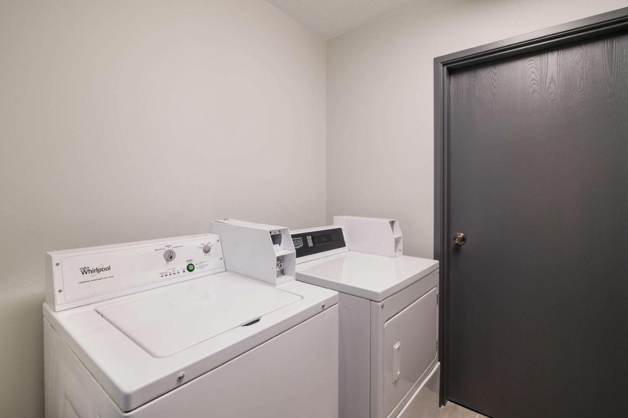 Econo Lodge Williston Luaran gambar